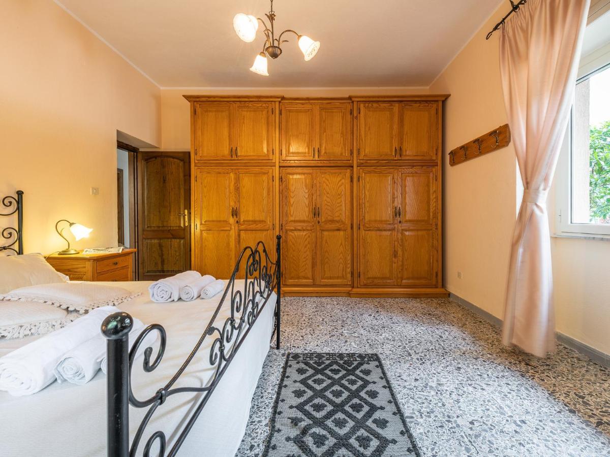 Casa Giovanni Cala Gonone Exterior foto